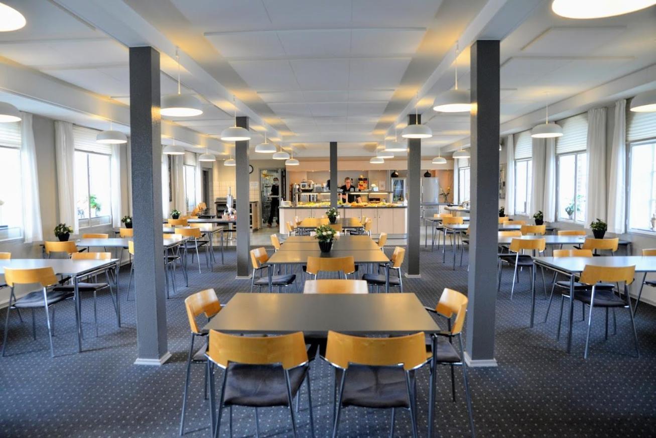 Stoberiet Hostel Svendborg község Kültér fotó The cafeteria at the University of Stavanger
