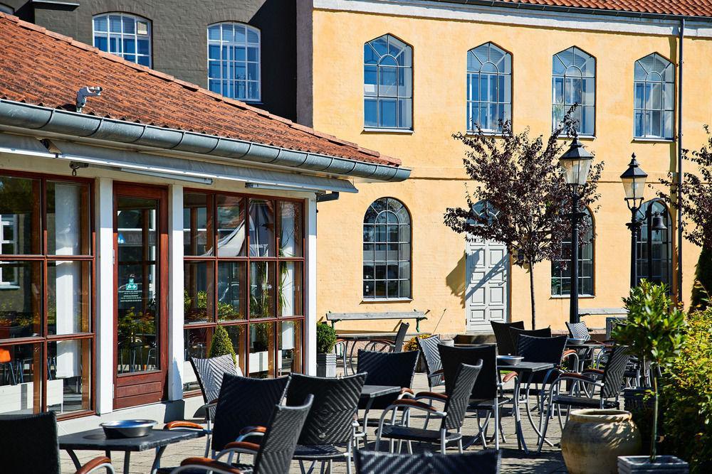 Stoberiet Hostel Svendborg község Kültér fotó The old town hall