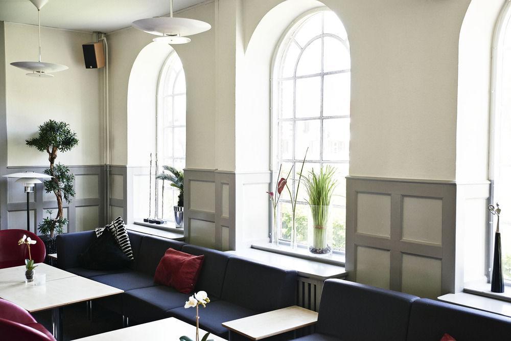 Stoberiet Hostel Svendborg község Kültér fotó The interior of the restaurant